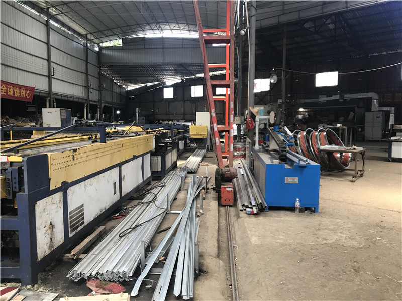 柳州商場(chǎng)通風(fēng)工程